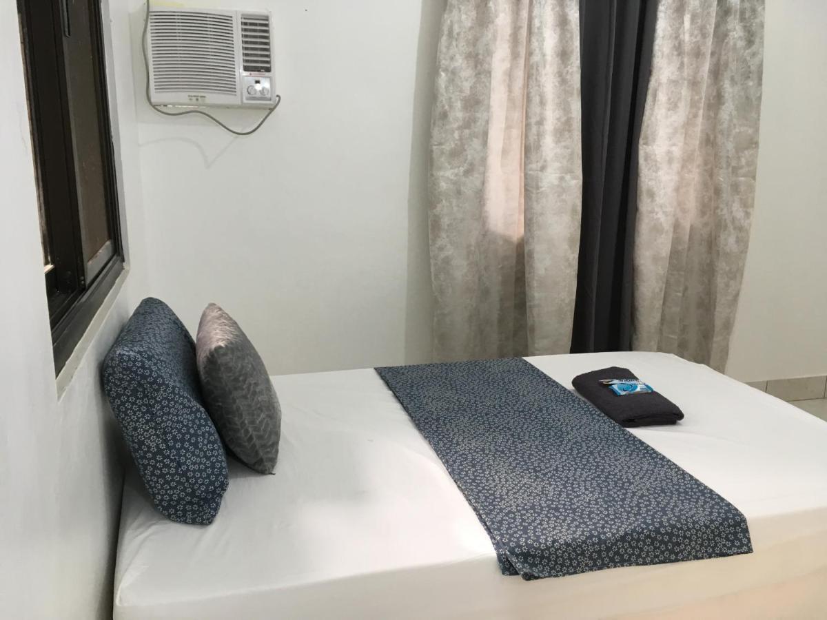 הוילה באליגסיי Bolinao Transient House A מראה חיצוני תמונה