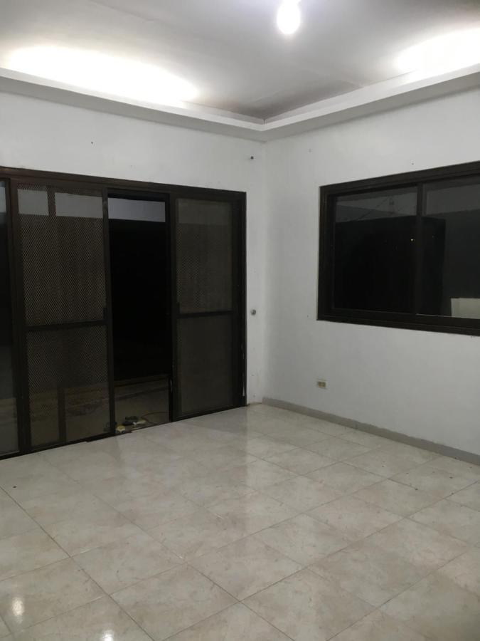 הוילה באליגסיי Bolinao Transient House A מראה חיצוני תמונה